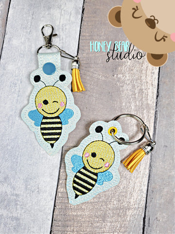 Cute Bumblebee Bee Snap Tab, Eyelet Fob 4x4 SET DIGITAL DOWNLOAD embroidery file ITH In the Hoop 0423 04