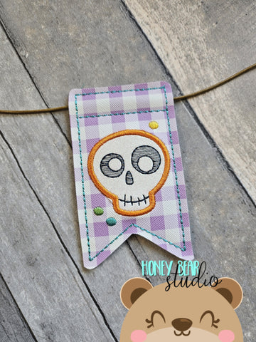 AddiePoo Goofy Skull Flag Banner Piece 4x4 DIGITAL DOWNLOAD embroidery file ITH In the Hoop 0823 02