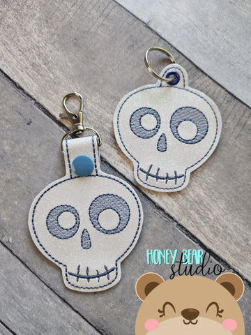 Goofy Funny Skull Spooky Snap Tab, Eyelet Fob 4x4 SET DIGITAL DOWNLOAD embroidery file ITH In the Hoop 0823 02