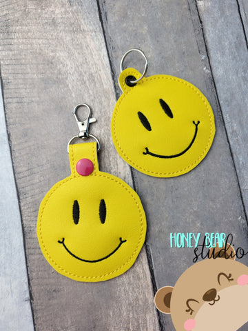 Groovy Smile Snap Tab, Eyelet Fob 4x4 SET DIGITAL DOWNLOAD embroidery file ITH In the Hoop 0423 04