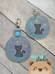 Kitty Cat Moon Applique Snap Tab, Eyelet Fob 4x4 SET DIGITAL DOWNLOAD embroidery file ITH In the Hoop 0823 02