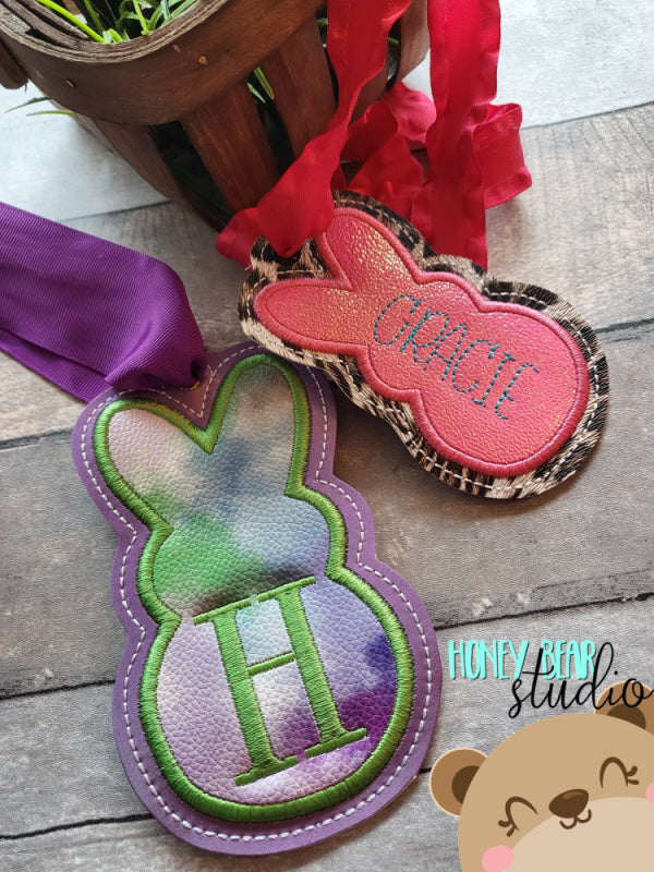 Bunny Shape Applique Taggie, luggage, basket, gift tags, eyelet for 4x ...