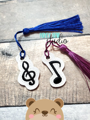 Music Note Treble Clef charm or zipper pull eyelet SET for 4x4  DIGITAL DOWNLOAD embroidery file ITH In the Hoop 1221