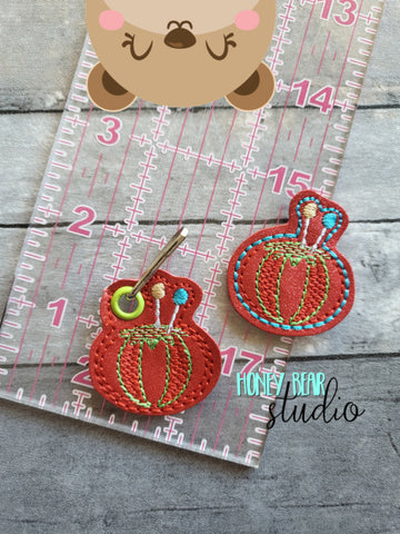 Tomato Pin Cushion Sewing Notion feltie SET, feltie, charm or zipper pull eyelet for 4x4  DIGITAL DOWNLOAD embroidery file ITH In the Hoop 0222